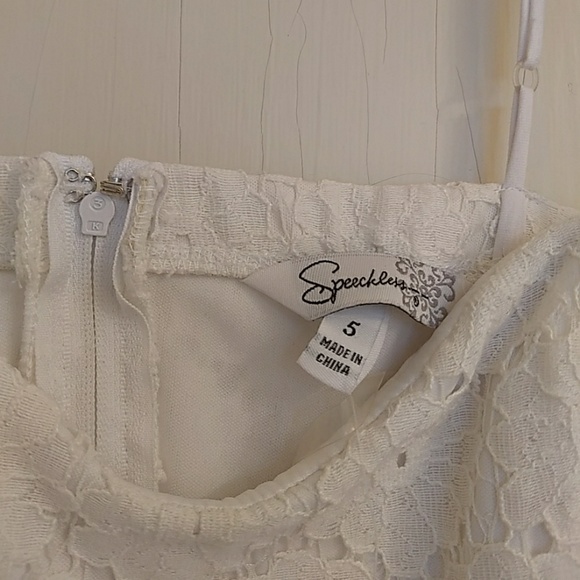 Dress - Picture 2 of 4